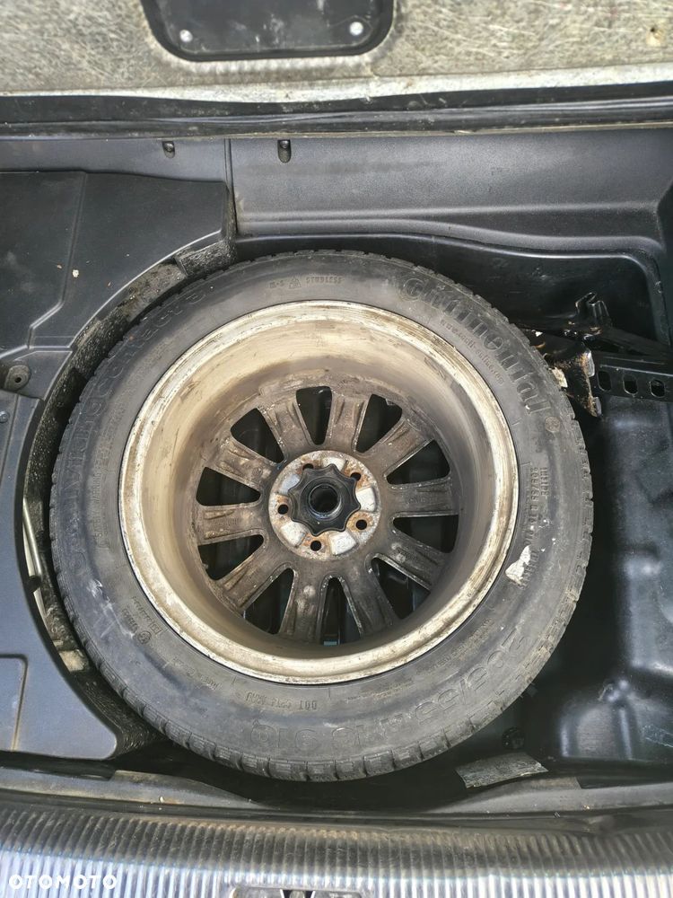 Volkswagen Passat Variant 2.0 TDI DPF 4Mot Highline - 12