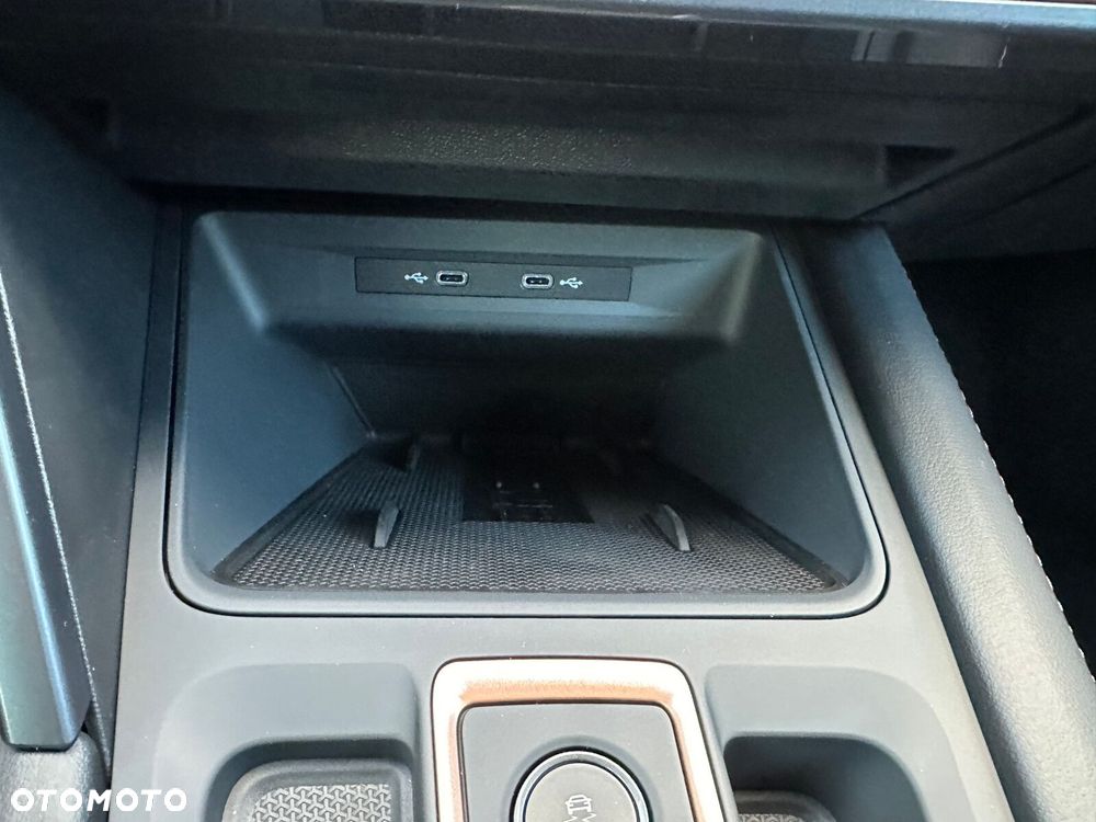 Cupra Formentor 1.5 TSI DSG - 23