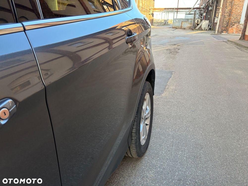 Ford Kuga 1.5 EcoBoost 2x4 Titanium - 9