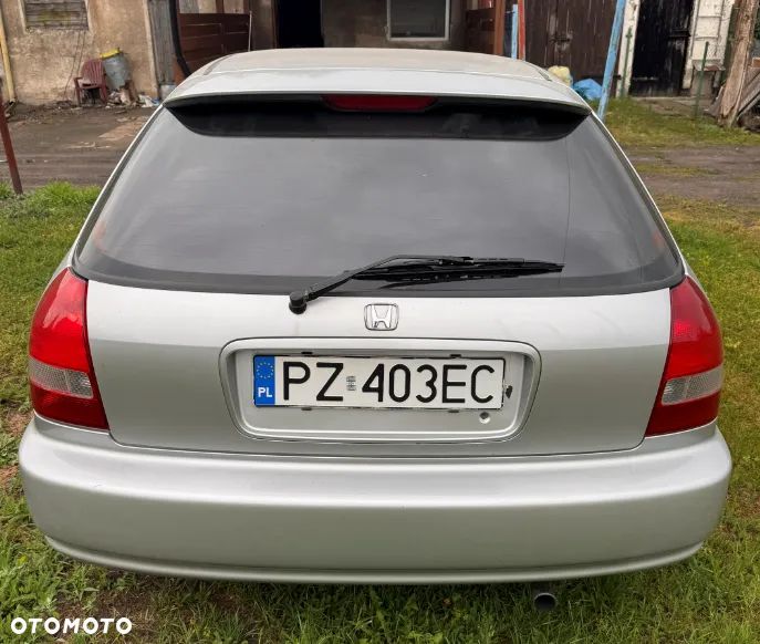 Honda Civic 1.4i LS - 8