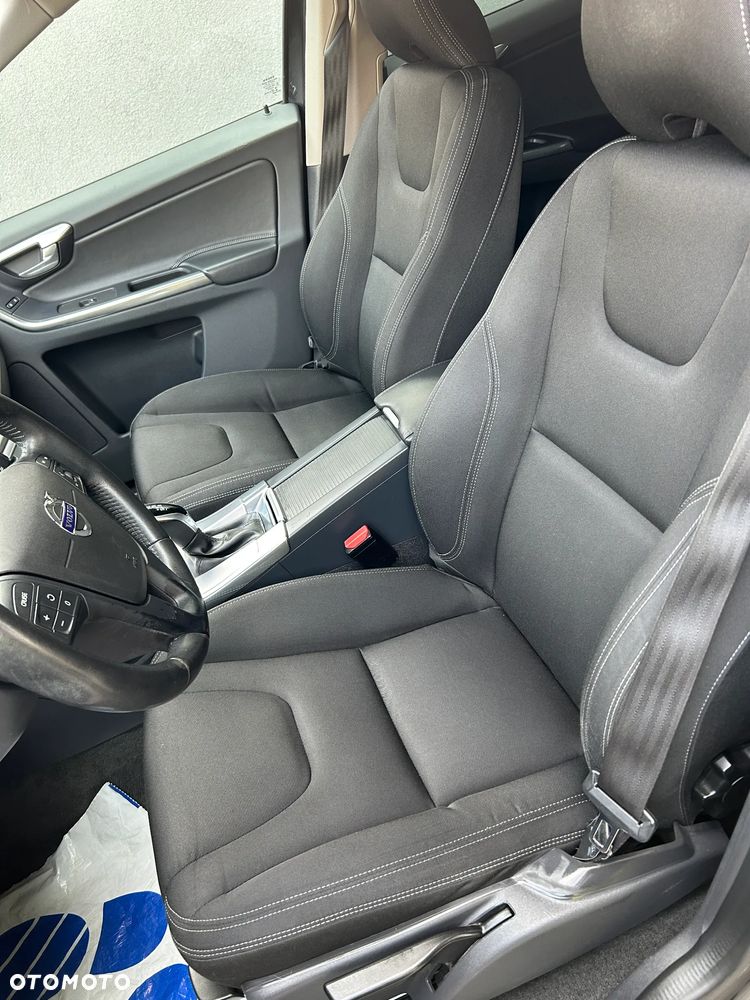 Volvo XC 60 - 13