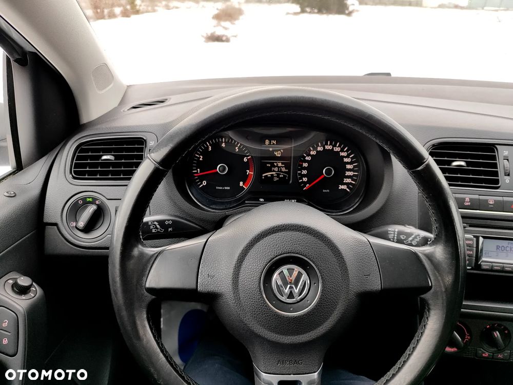 Volkswagen Polo 1.4 16V Trendline - 11
