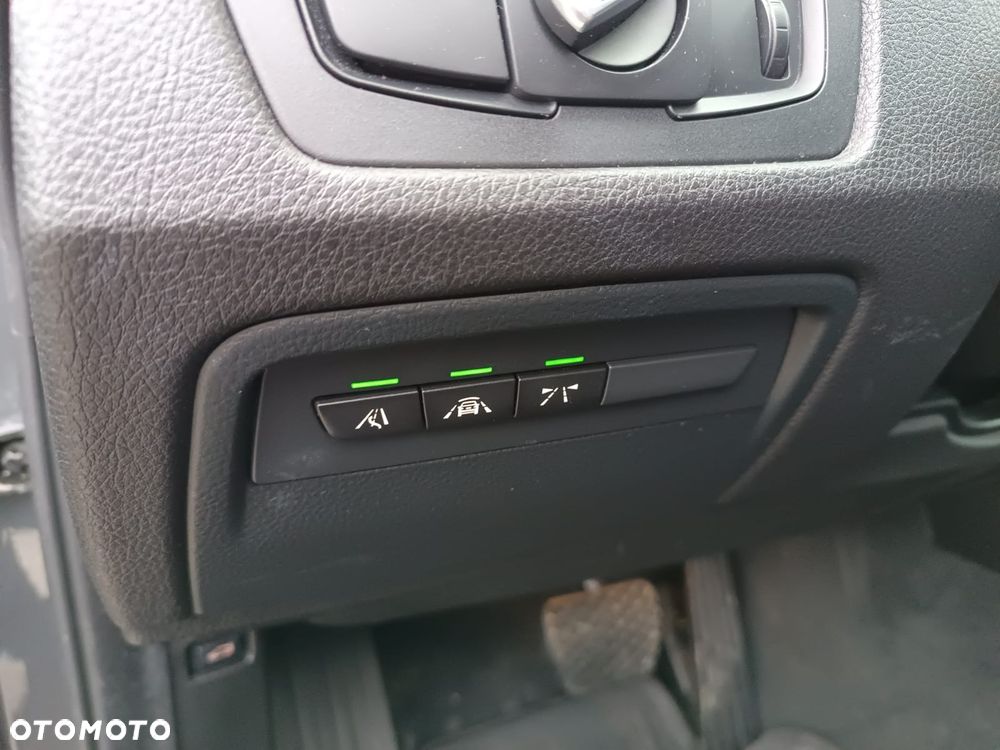 BMW Seria 4 430i xDrive Sport-Aut Sport Line - 26