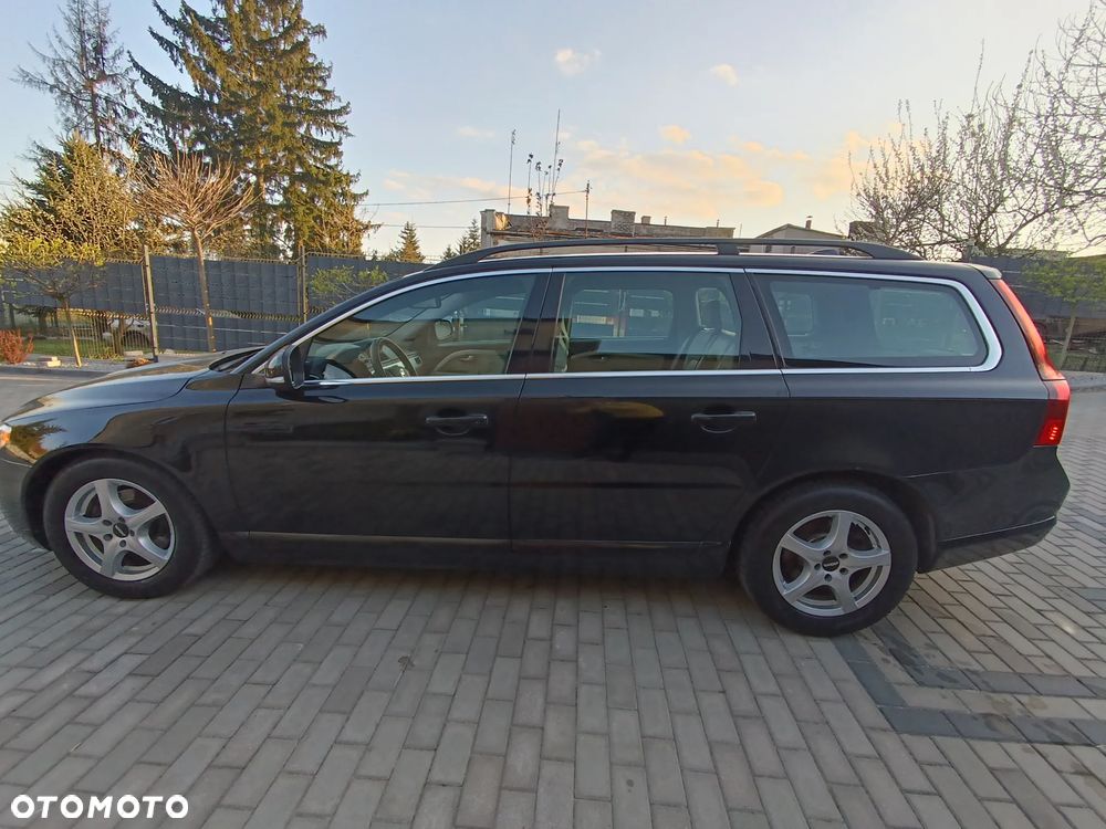 Volvo V70 D2 Edition - 6