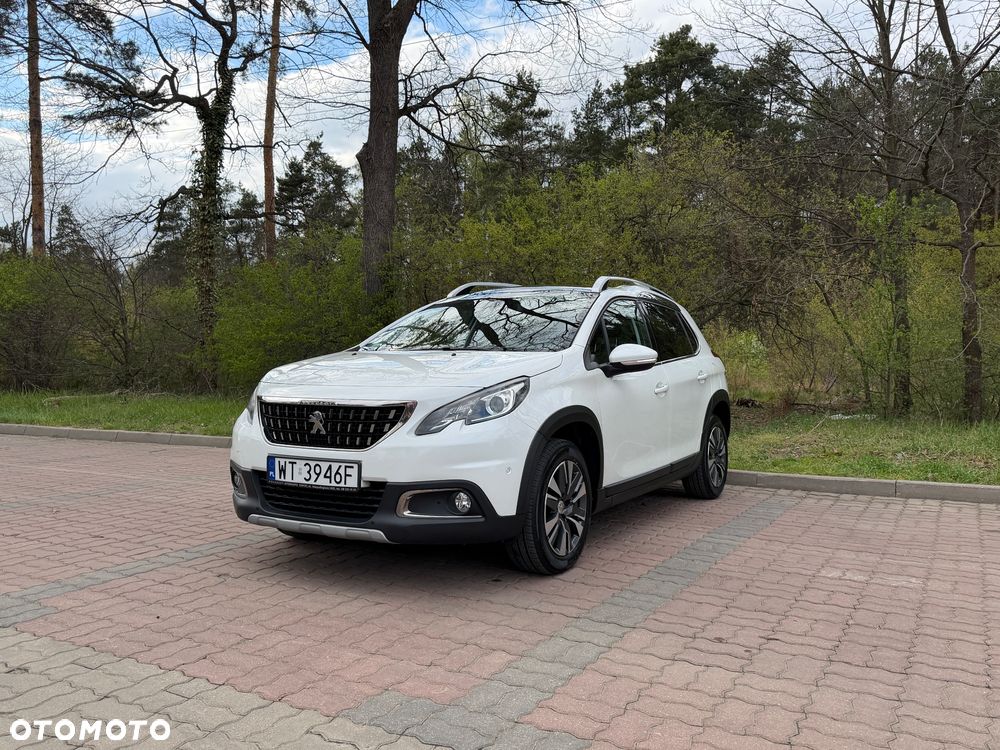Peugeot 2008 1.2 Pure Tech Allure S&S EAT6 - 1