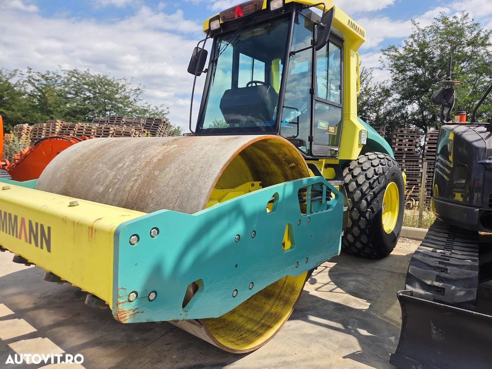 Ammann ASC110, 2018, 445h, Masa operationala 15tone, latime tambur 2,1m, lungime totala 5,7m, motor 115KW, posibilitate leasing 3 ani, STARE FOARTE BUNA-65.900 EUR+Tva - 36