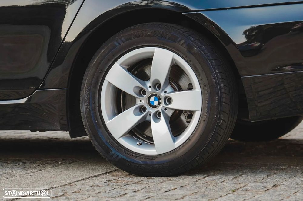 BMW 520 dA Touring Executive - 47