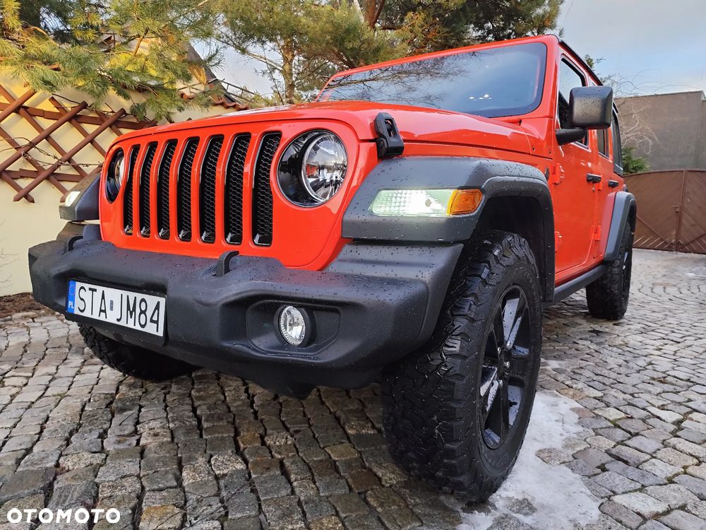Jeep Wrangler - 16