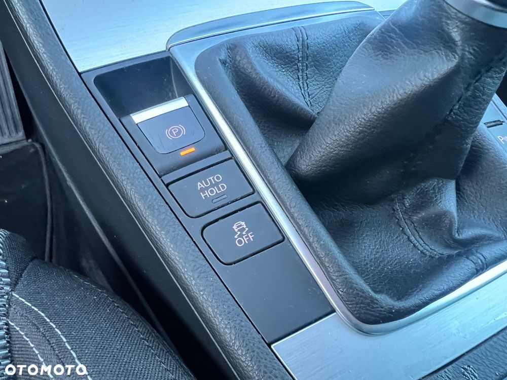 Volkswagen CC 1.4 TSI BlueMotion Technology - 21