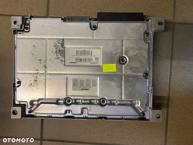 WZMACNIACZ AUDIO BOSE CADILLAS STS 15225342 - 1