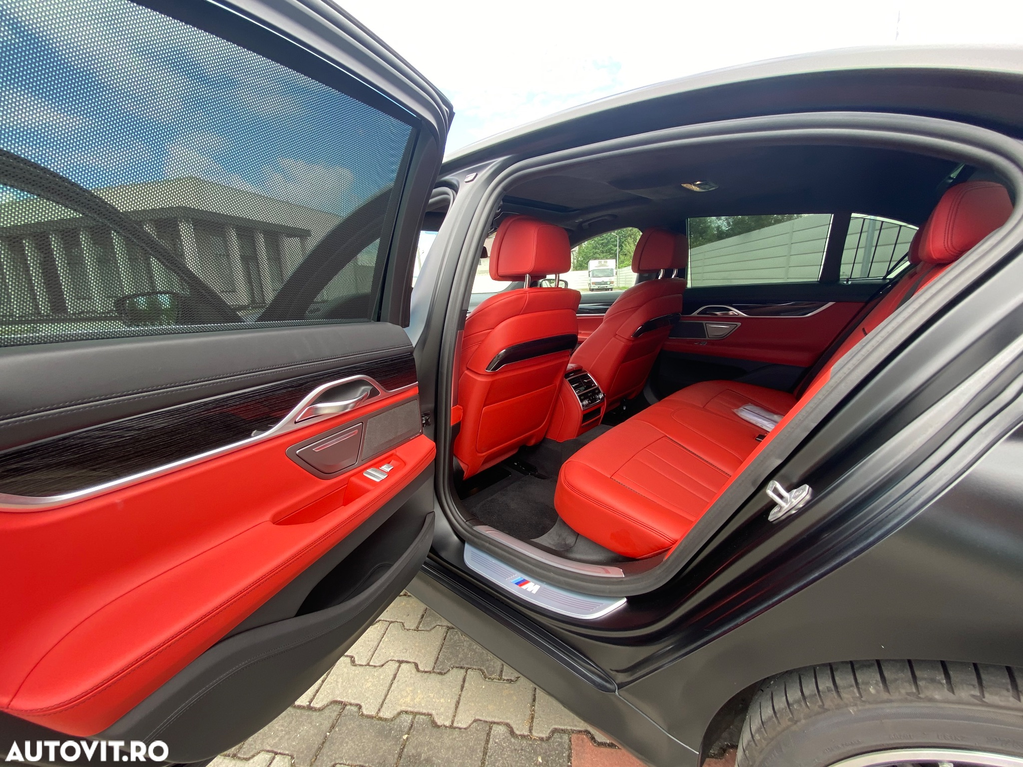 BMW Seria 7 740d xDrive - 17