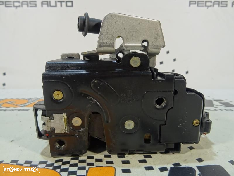 Fecho Da Porta Trás Esquerda Audi A4 (8Ec, B7)  8E0 839 015 C / 8E0839 - 6