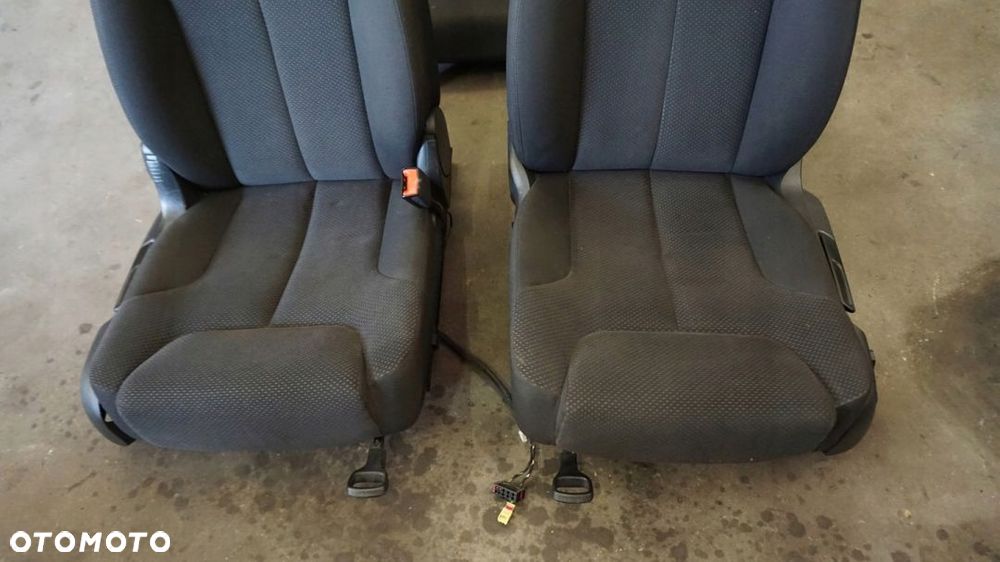 VOLKSWAGEN PASSAT B6 / FOTEL / KANAPA / KOMPLET MATERIAŁOWE (dostępne 3 komplety foteli) - 2
