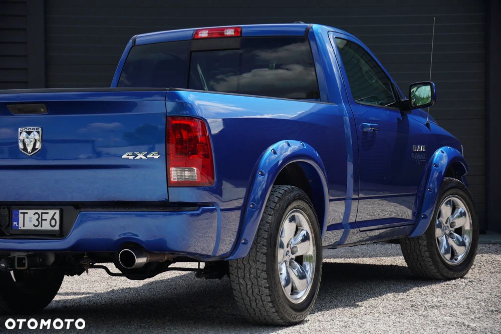 Dodge RAM - 17