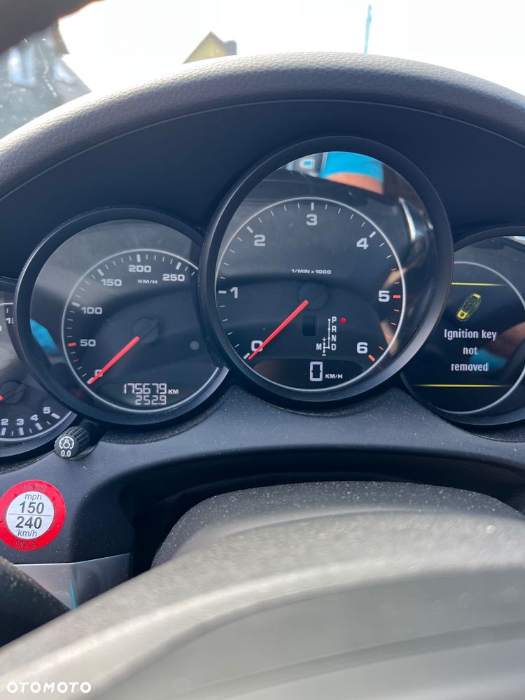 Porsche Cayenne Diesel Platinum Edition - 7