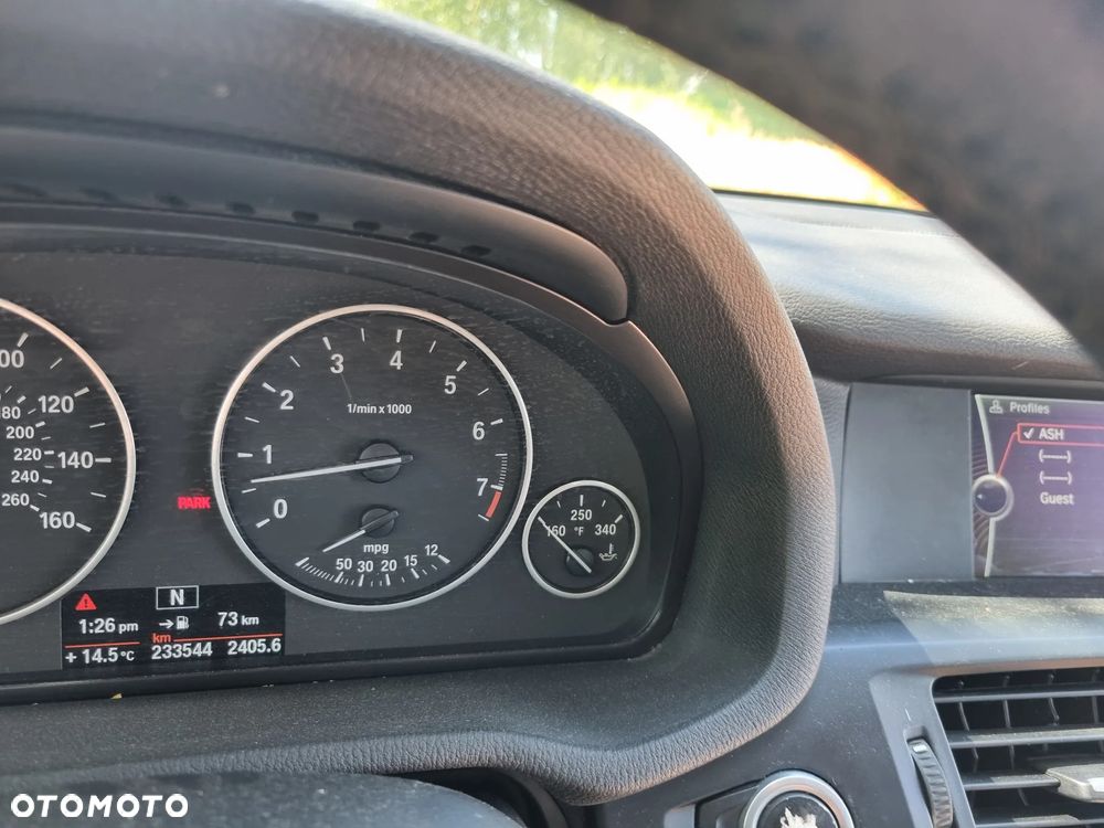 BMW X3 xDrive28i - 7