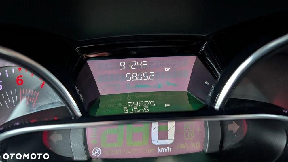 Renault Clio TCe 90 Start & Stop COLLECTION - 23