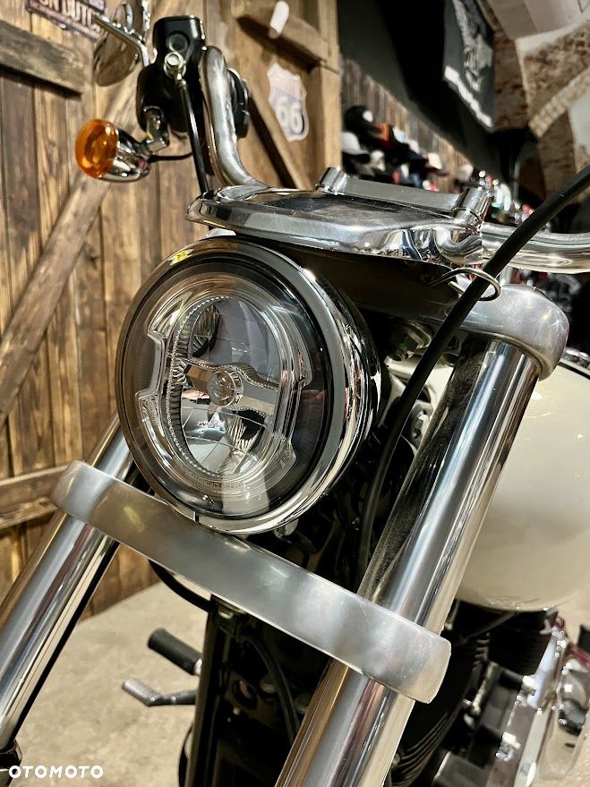 Harley-Davidson Softail Low Rider - 4
