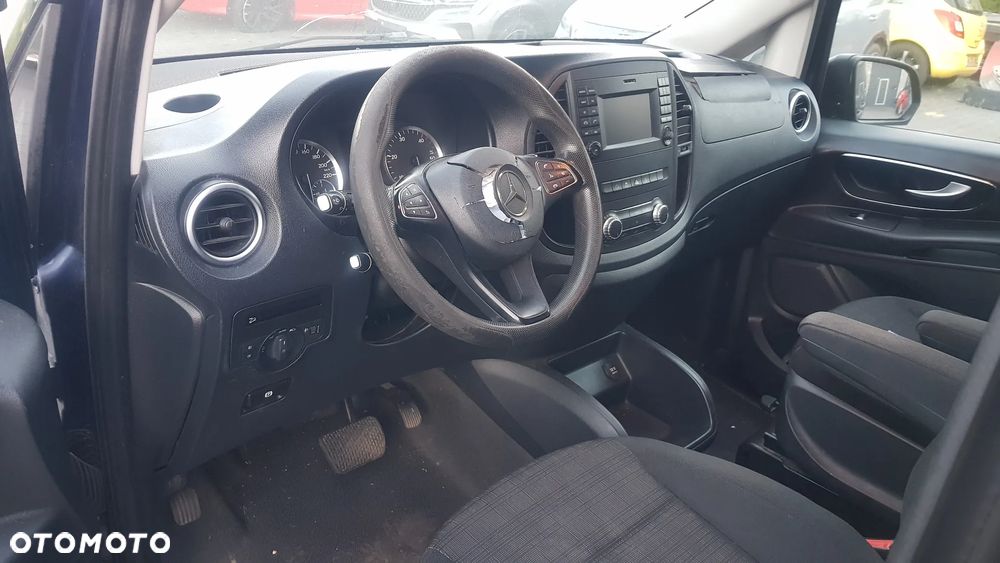 Mercedes-Benz Vito - 24