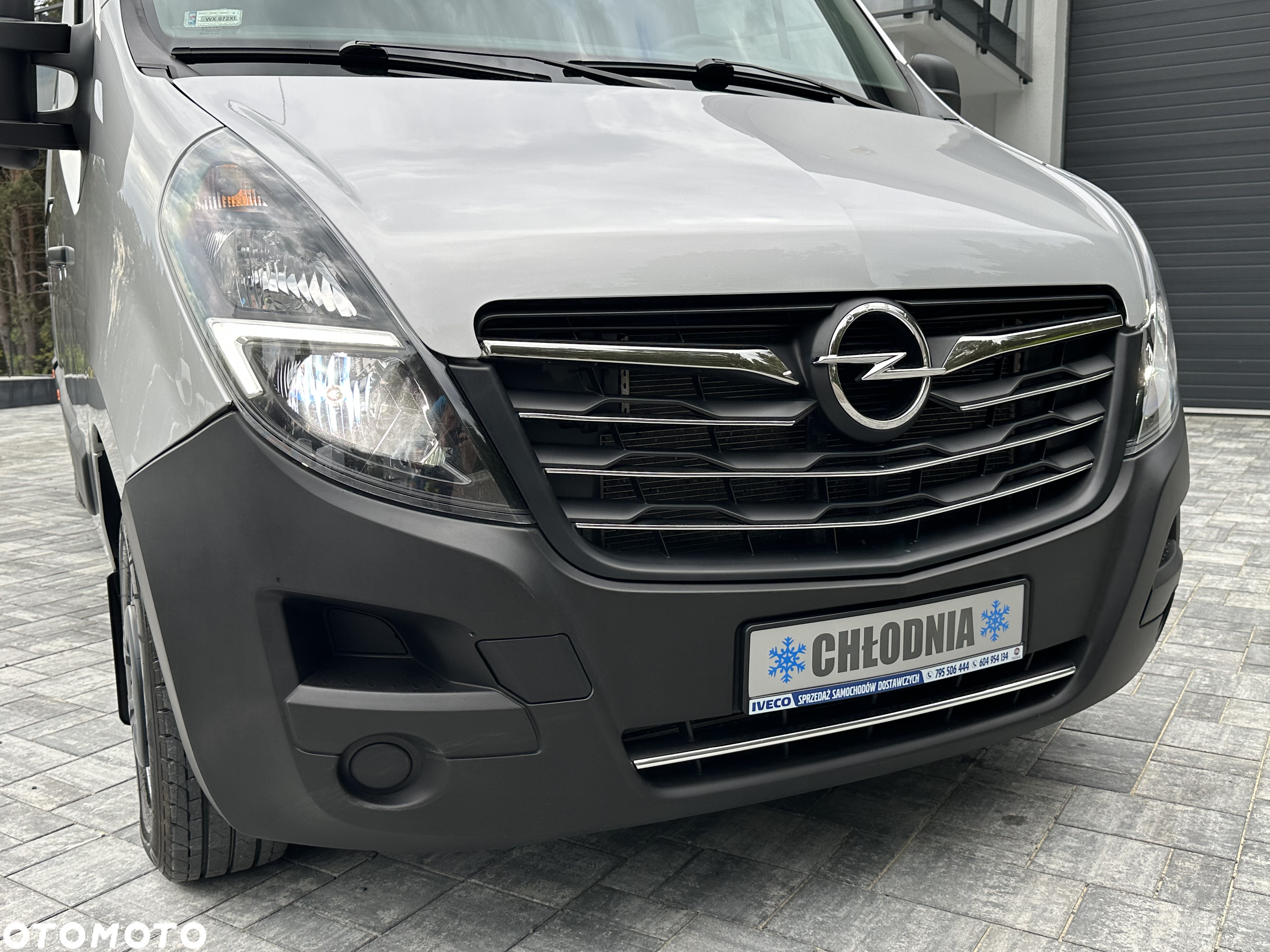 Renault Master L3H2 Chłodnia Carrier Xarios 350 / Zasilanie postojowe 230V / Bogata wersja wyposażenia / Lakier srebrny metalik / Salon PL / FV23% - 27