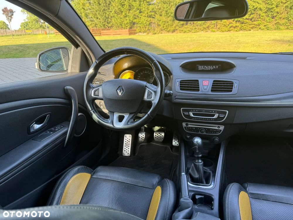 Renault Megane - 11