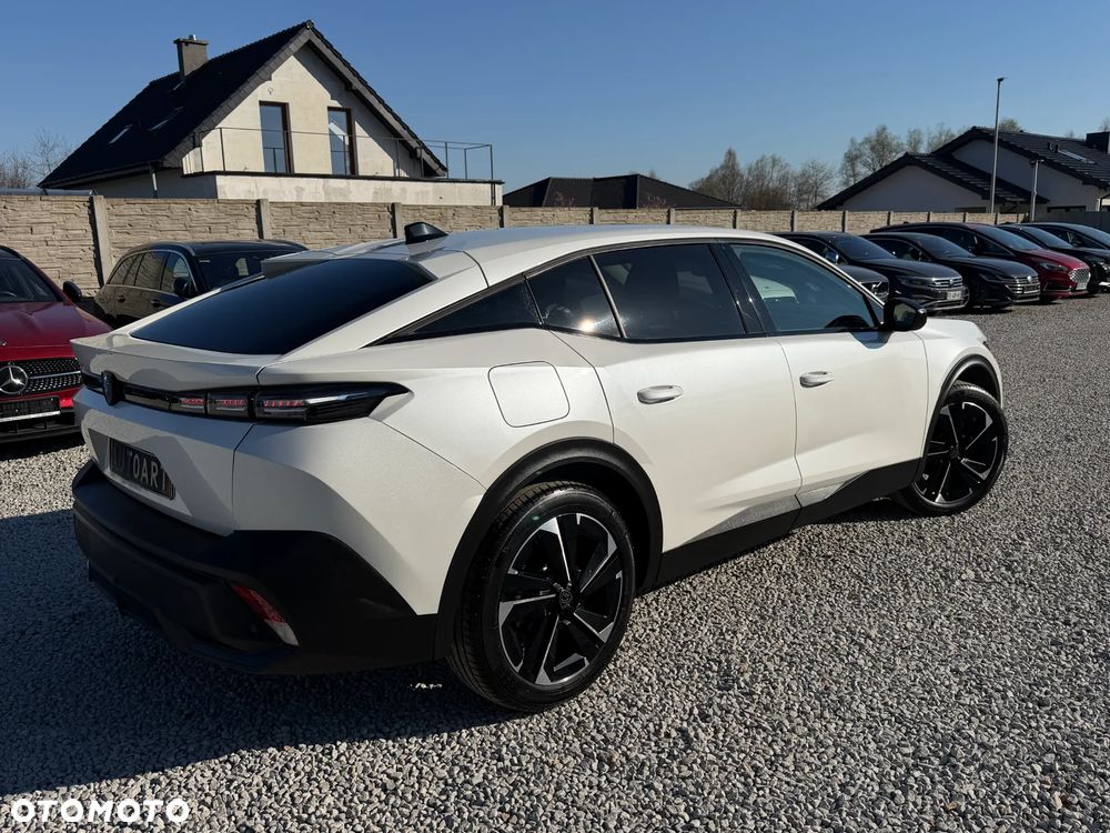 Peugeot 408 PureTech 130 EAT8 Allure - 19