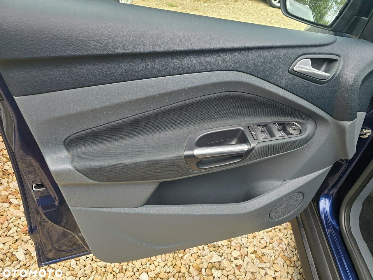 Ford C-MAX 1.6 TDCi DPF Ambiente - 21