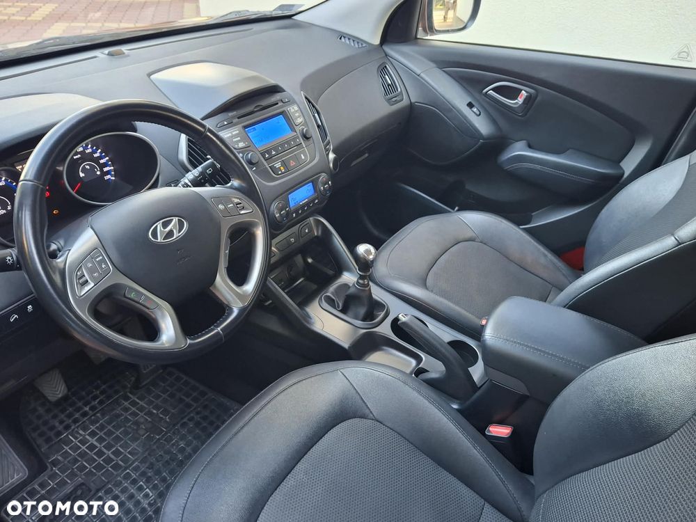 Hyundai ix35 1.7 CRDi Premium 2WD - 19