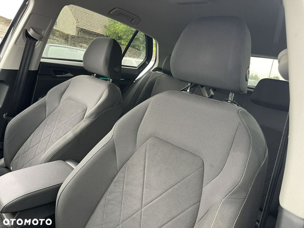 Volkswagen Golf 1.5 eTSI EVO Style DSG - 16