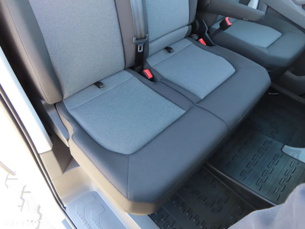 Volkswagen Crafter 35 BiTDI 2.0 177 KM AUTOMAT 8-Mio Furgon Blaszak L4H2 LONG MAX 4300 mm, Rozstaw Osi 4490 mm, Ładowność 1152 Kg GWARANCJA PRODUCENTA Stan Wizualny I Techniczny NOWY Tak Jak Z Taśmy Produkcyjnej Gotowy Dostępny OKAZJA POLECAM - 28