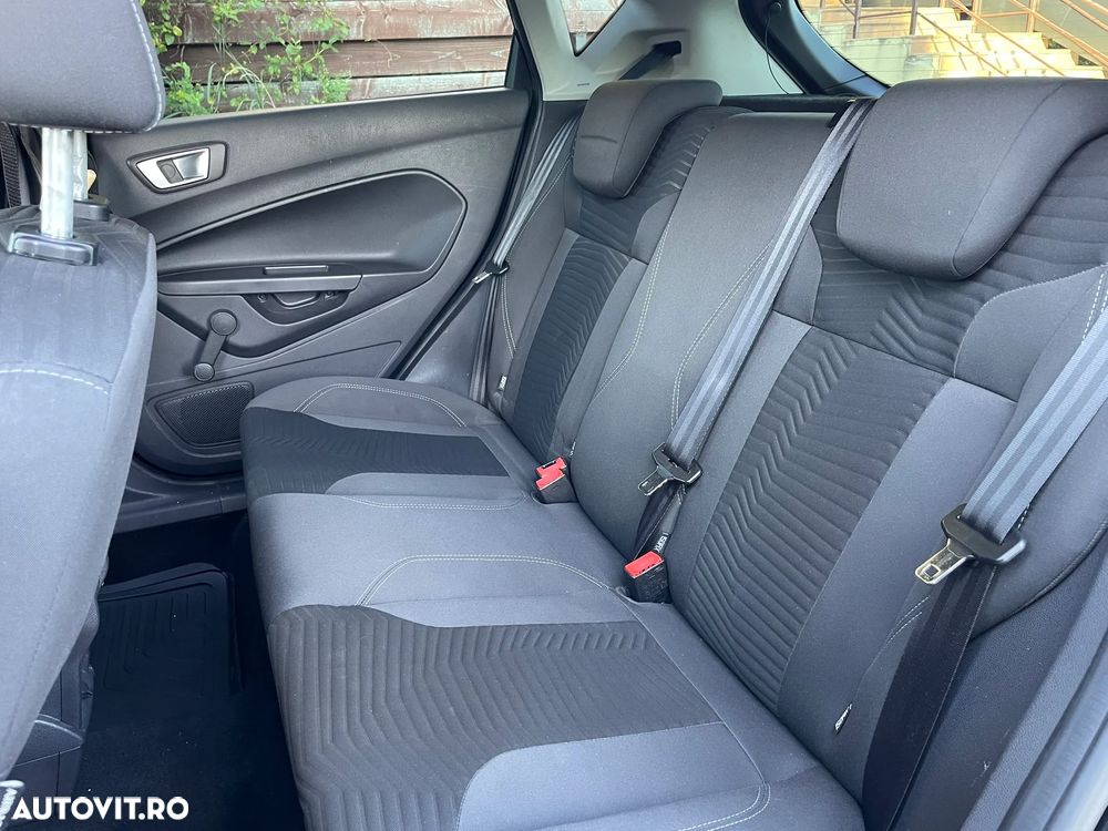 Ford Fiesta 1.0 EcoBoost Titanium - 13