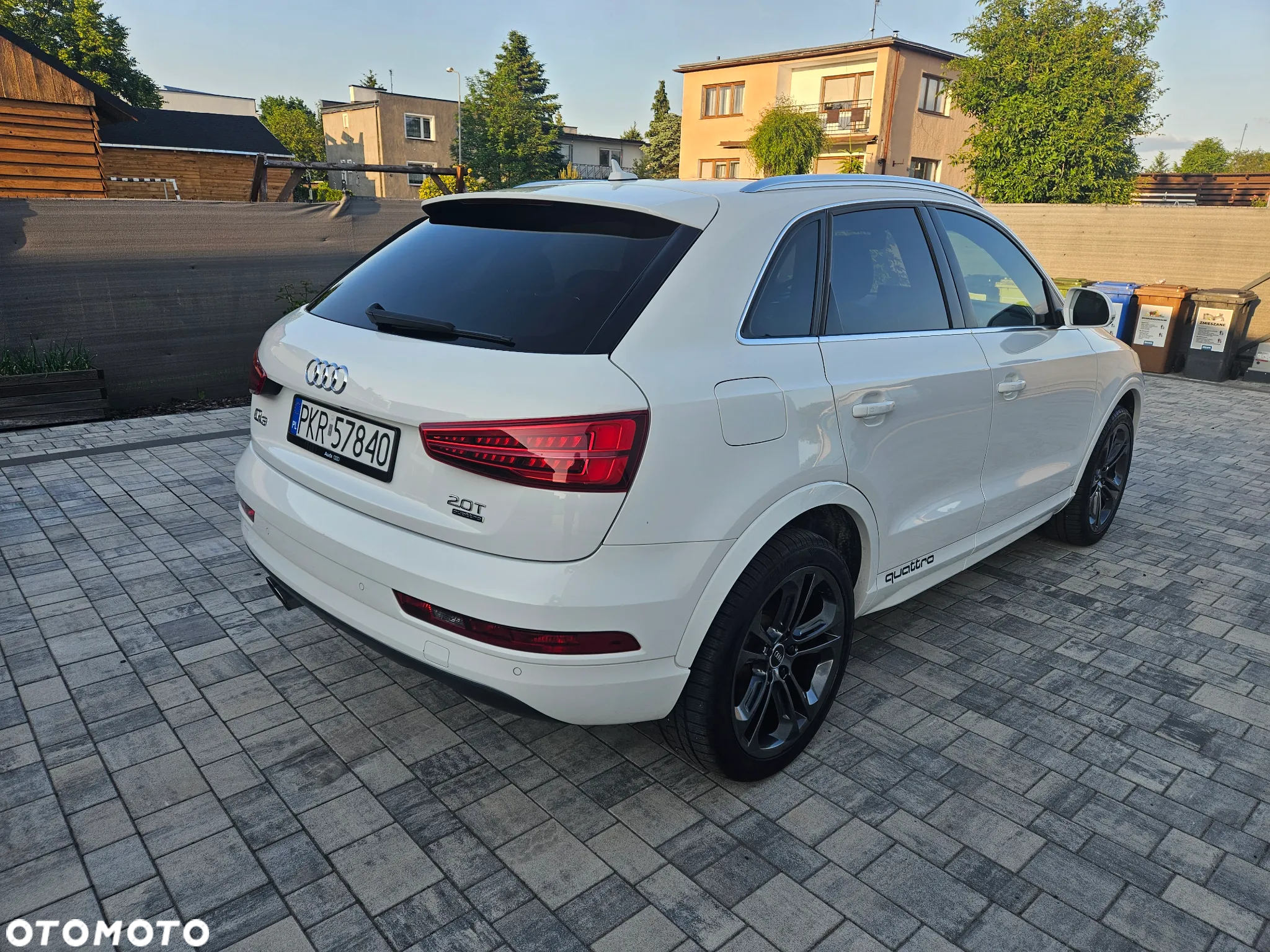 Audi Q3 40 TFSI Quattro S tronic - 4