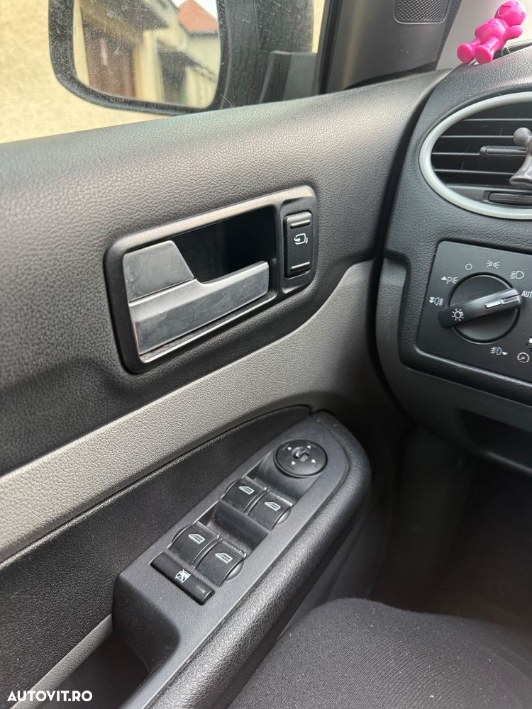 Ford Focus 1.6 TDCI 90 CP Trend - 5