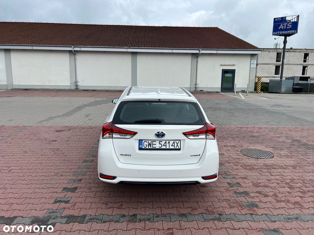 Toyota Auris Hybrid 135 Comfort - 8