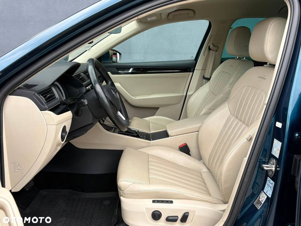 Skoda Superb 2.0 TDI 4x4 L&K DSG - 9