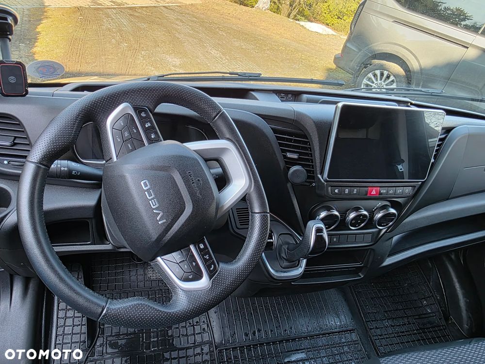 Iveco IVECO DAILY 35S18HA8 V – L3H2 - 35