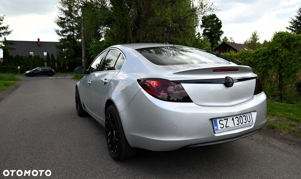 Opel Insignia - 16