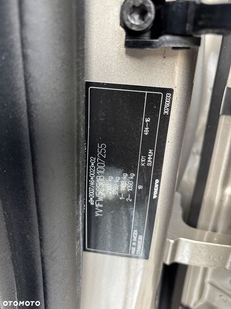 Volvo V60 D3 Summum - 4