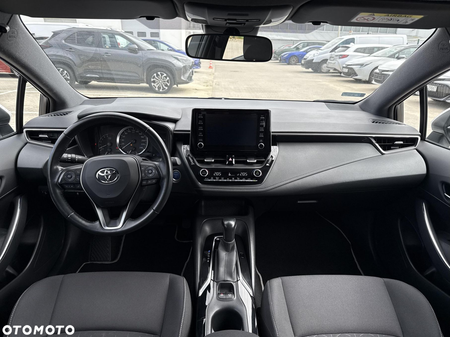 Toyota Corolla - 11