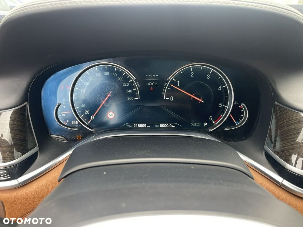 BMW Seria 7 750Ld xDrive sport - 8