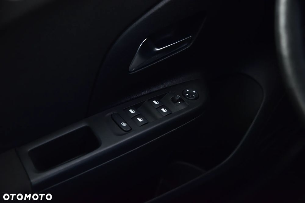 Opel Corsa 1.2 Direct Injection Turbo Start/Stop GS Line - 26