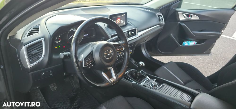 Mazda 3 G120 Attraction - 10