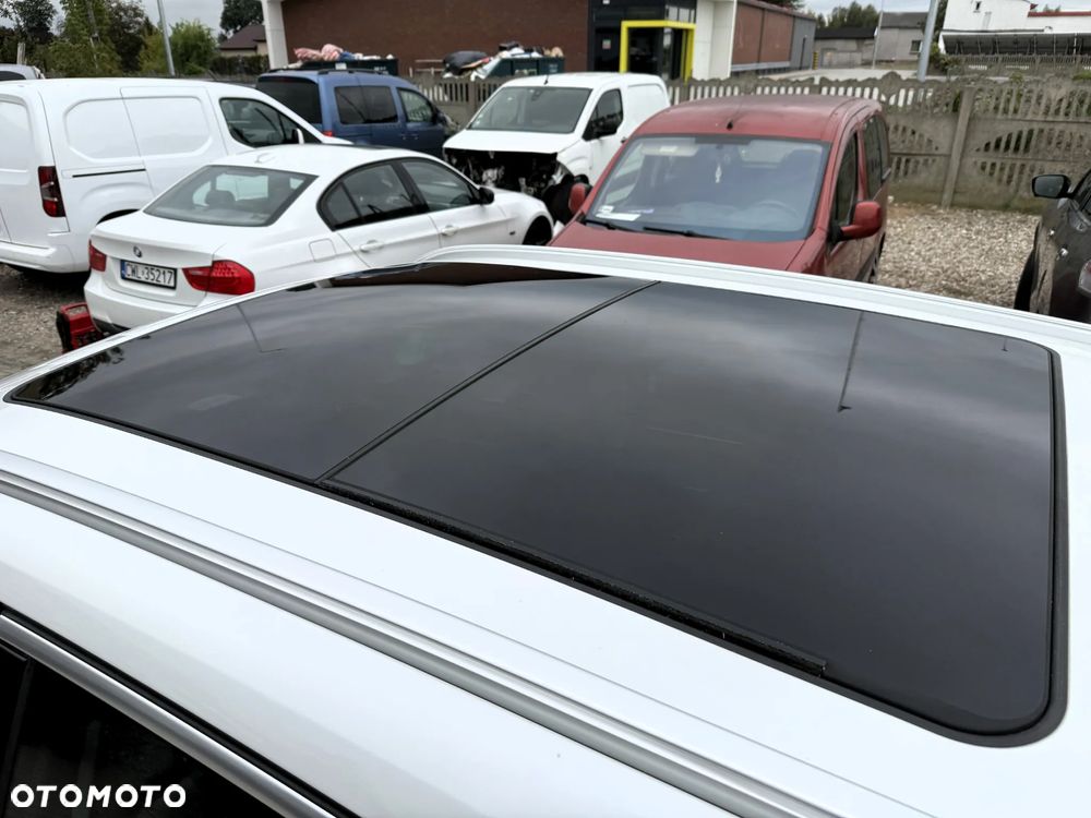 BMW X1 xDrive20d Sport Line - 17