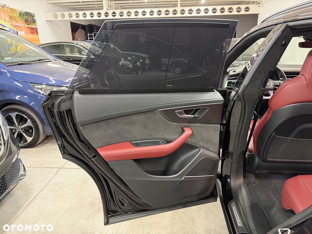 Audi SQ8 - 31