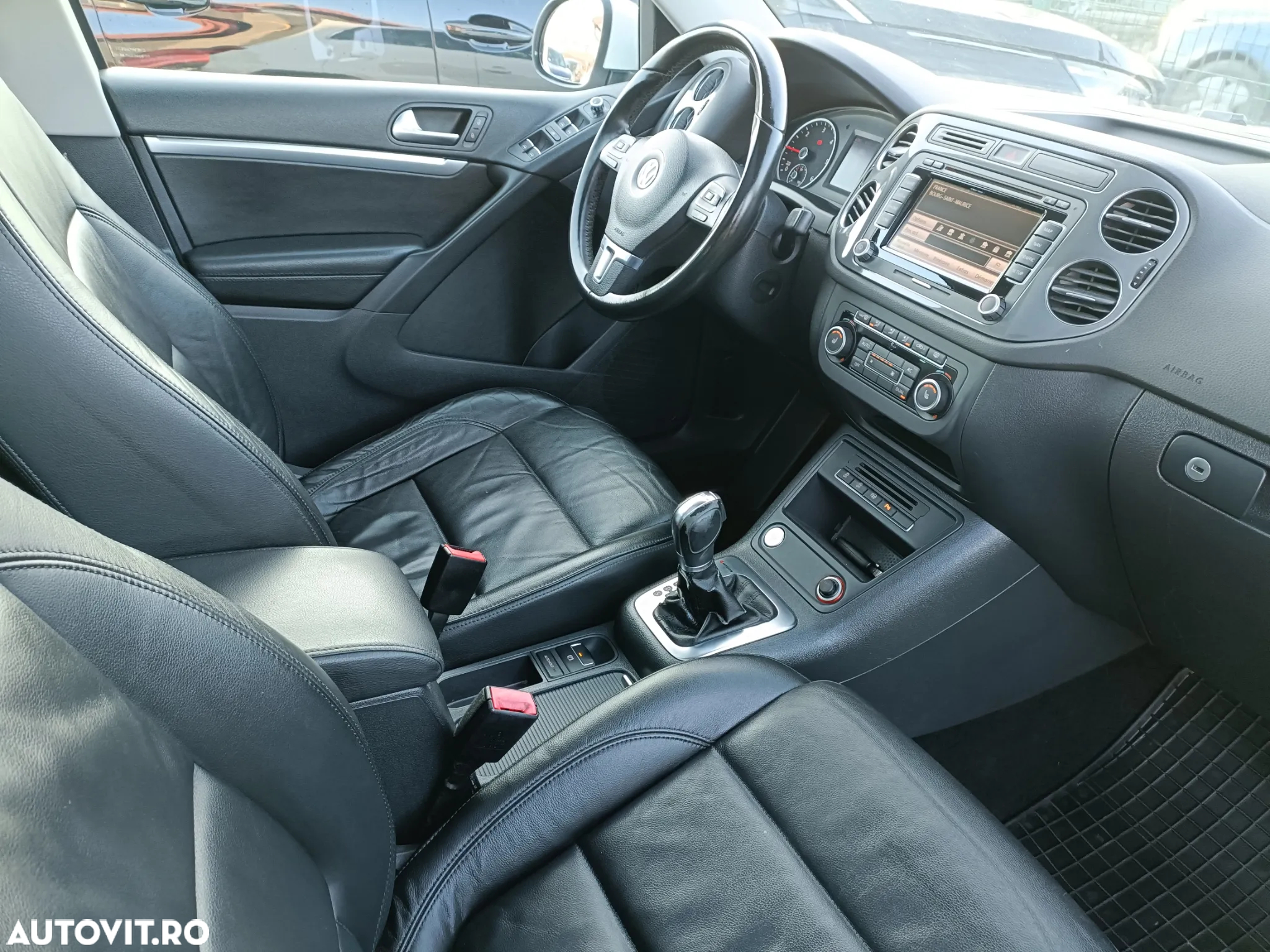 Volkswagen Tiguan 2.0 TDI DPF 4Motion BlueMotion Technology DSG Exclusive - 7