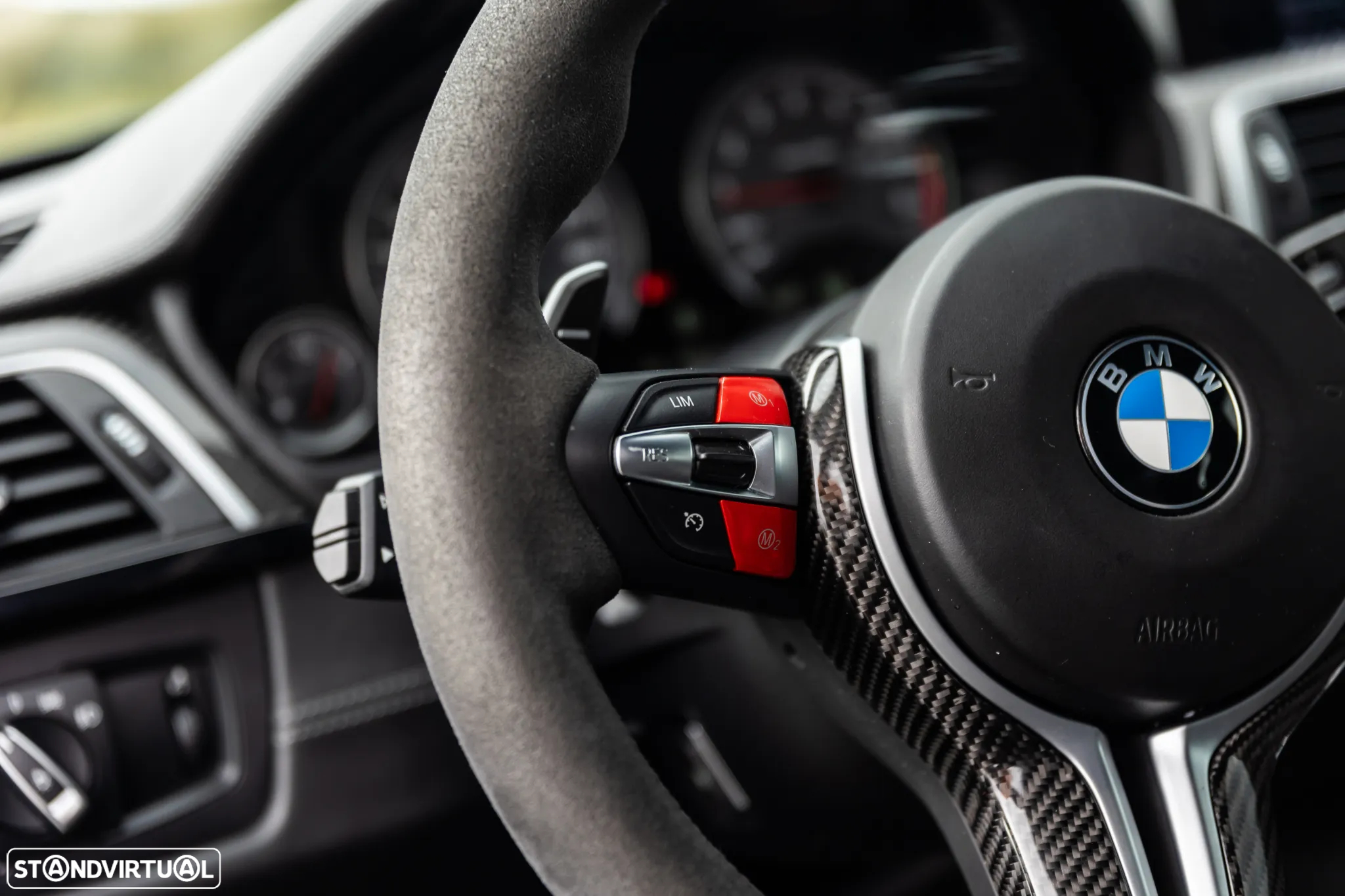 BMW M4 Coupe DKG Competition - 38