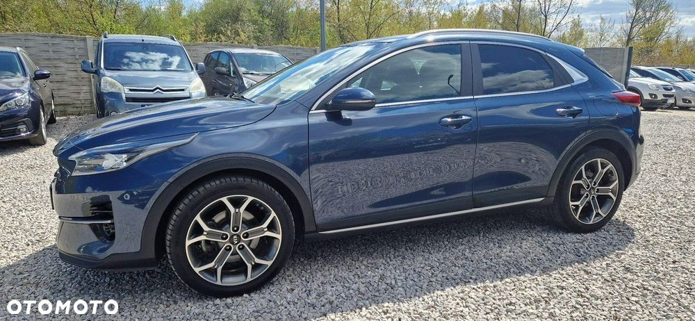 Kia XCeed - 4