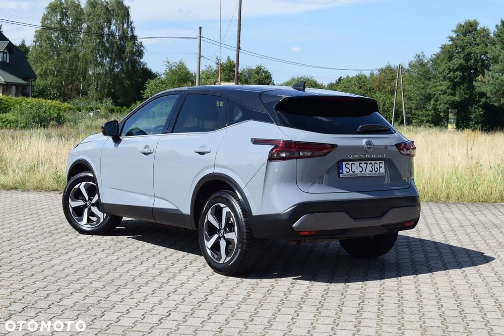 Nissan Qashqai 1.3 DIG-T N-Connecta - 4