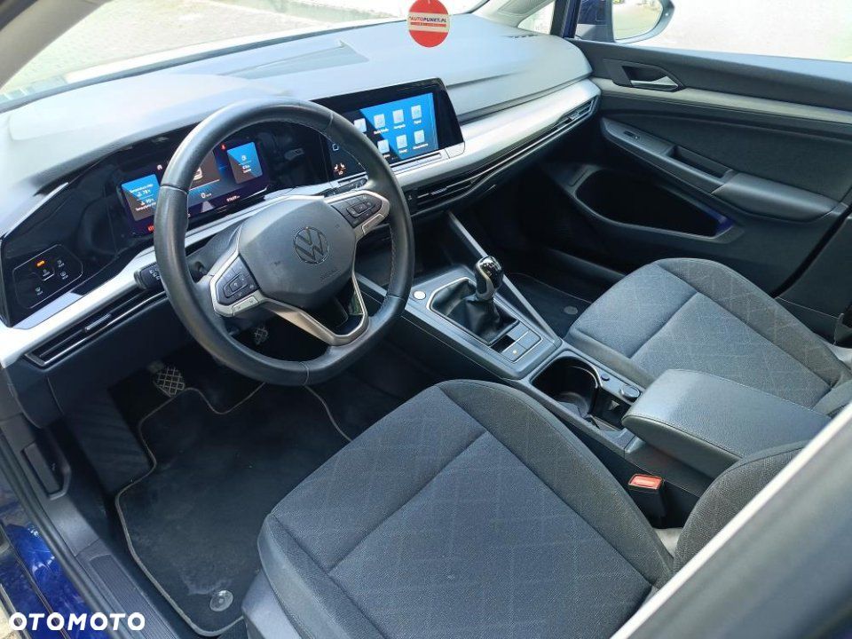 Volkswagen Golf - 9