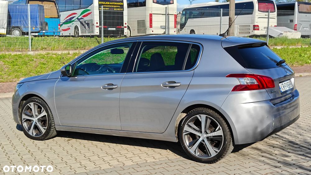 Peugeot 308 PureTech 130 GPF EAT8 Stop & Start Allure - 11